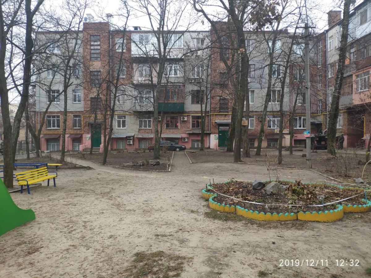 Квартира В Центре На Архитектора Бекетова Kharkov Luaran gambar